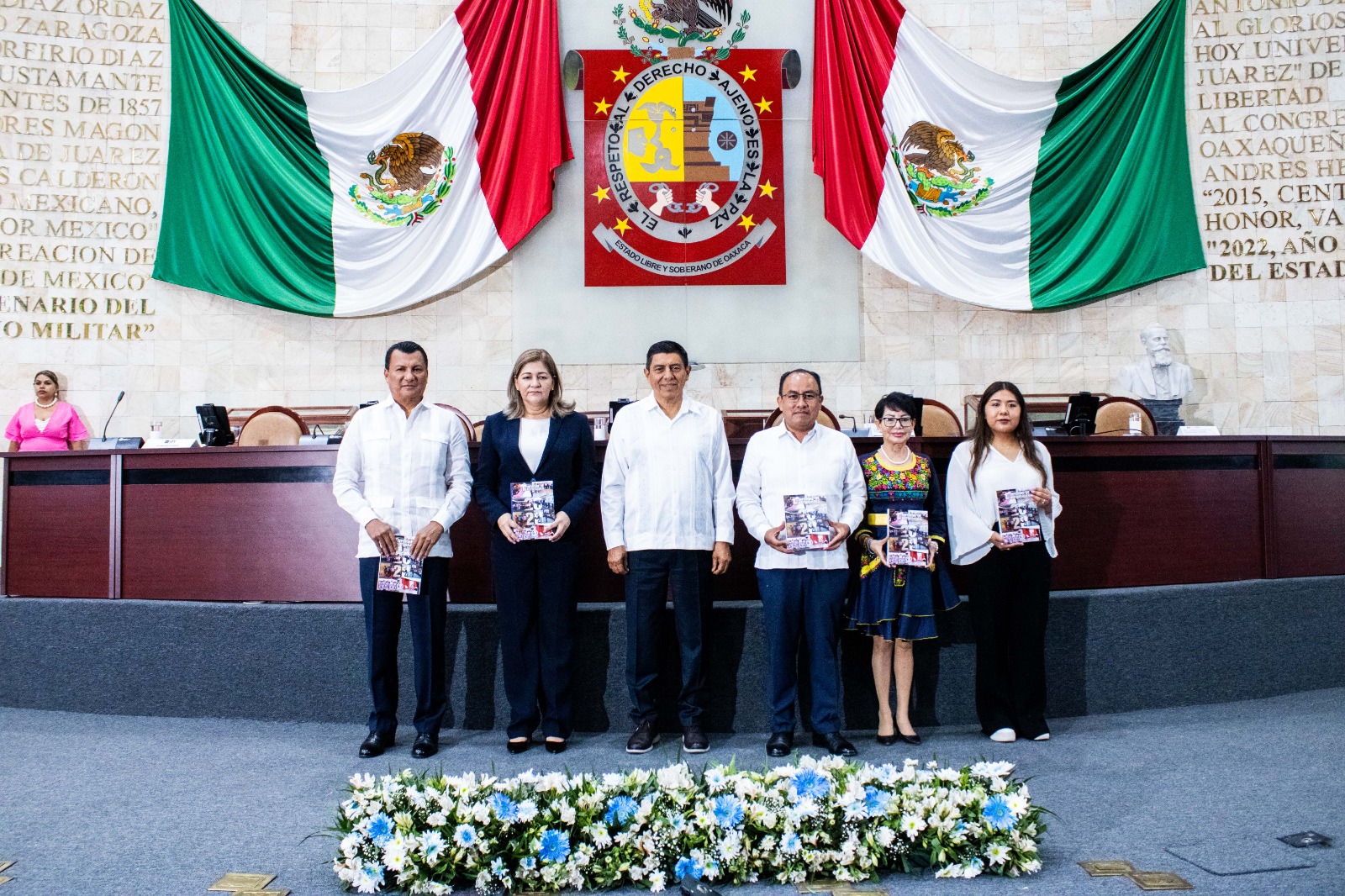 Rinde titular de la DDHPO Elizabeth Lara Rodríguez, Primer Informe de Actividades 2023-2024